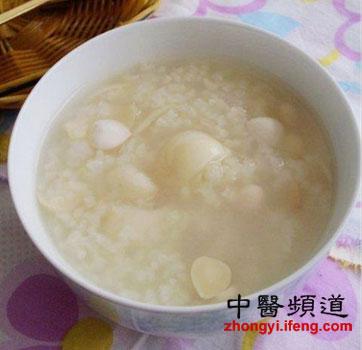 凤凰中医膳食养生:10大冬季养生粥推荐