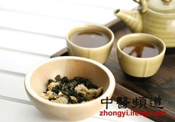 凤凰中医菊花养生功效多 平肝益寿消百病